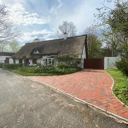 Landfein Haus *